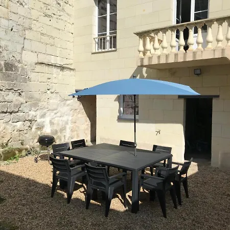 Jolie Maison En Tuffeau Dans Le Centre De Saumur Buitenkant foto