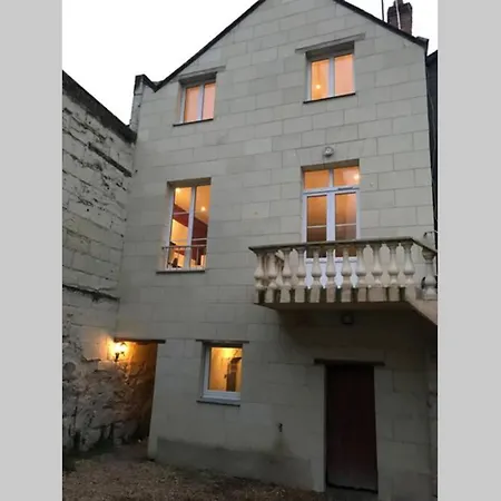 Jolie Maison En Tuffeau Dans Le Centre De Saumur Buitenkant foto