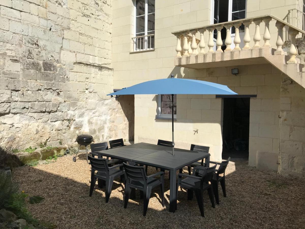 Jolie Maison En Tuffeau Dans Le Centre De * Saumur